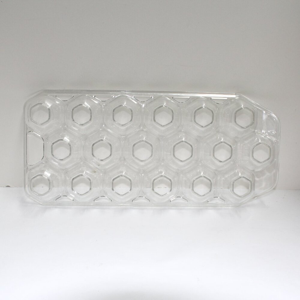 18 Egg Clear Acrylic Egg Tray or Holder For Refrigerator or Counter Top Storage